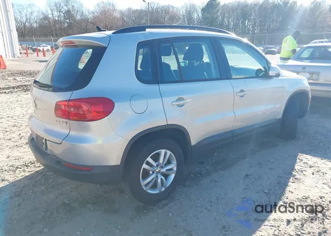 2015 Volkswagen Tiguan S из США, поврежденный, VIN WVGAV7AX6FW505987